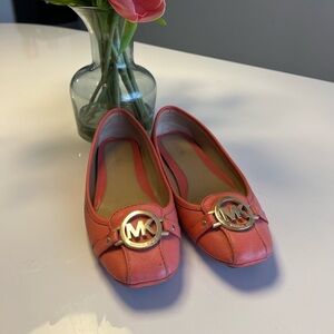 Michael Kors flats in coral color